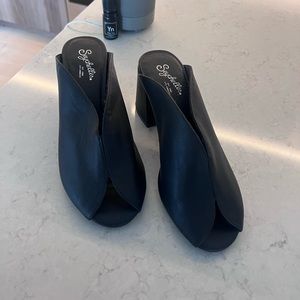 Sheyshells pretty sandales Size 6